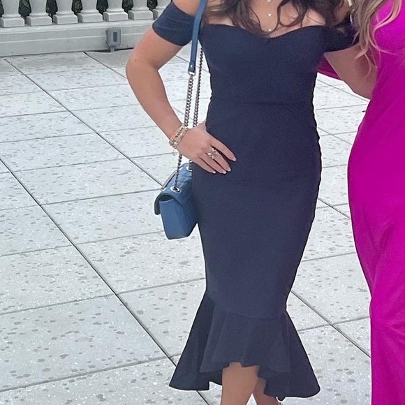 Worn once - Lulus dress - Picture 3 of 9